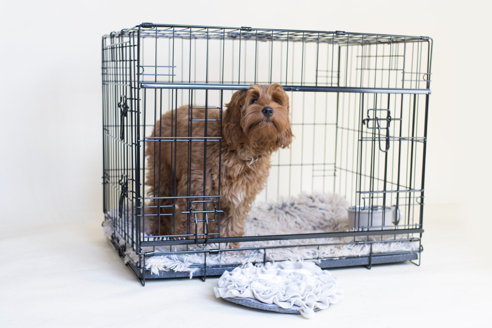 Hondenbench Excellence met Schuifdeur | Labradoodle Puppy Bench (Ruimtebesparend)